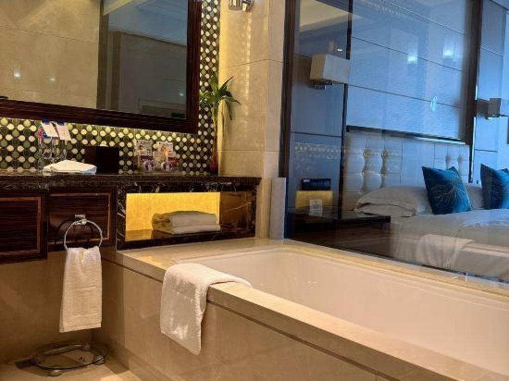 Jin Jiang Mingcheng Hotel Яньчен Екстер'єр фото